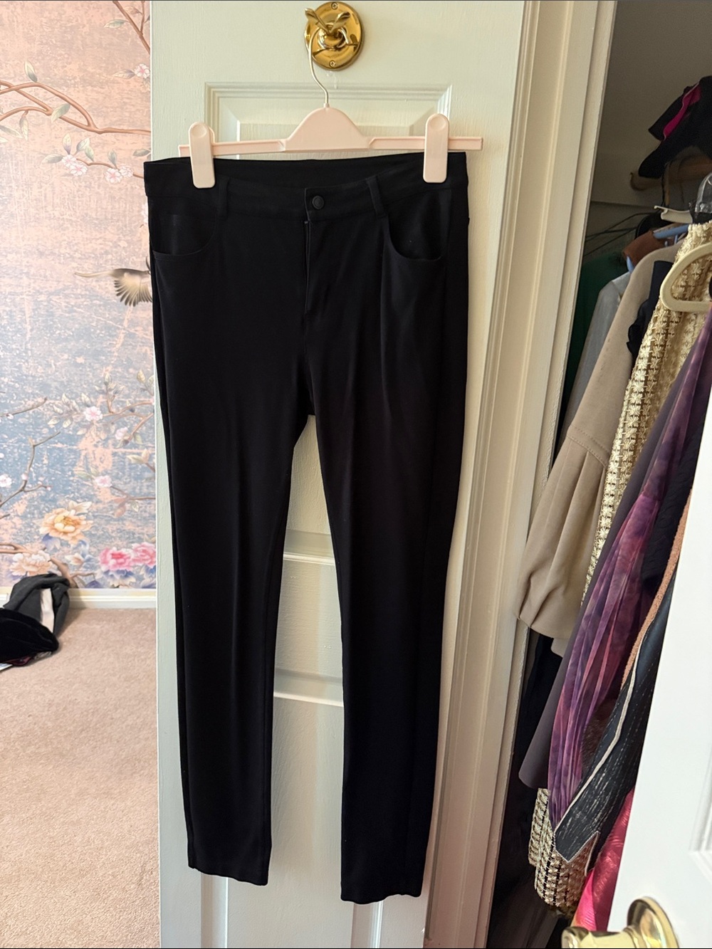 Athleta Black Skinny Pull-On Women's Jeans